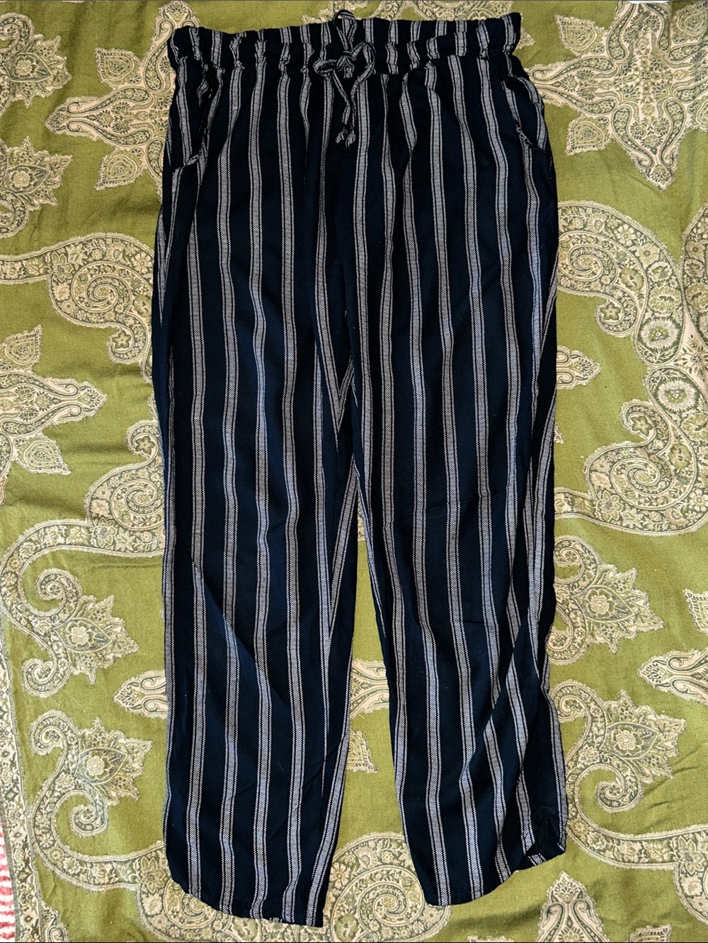 American Eagle Outfitters Black Vertical-Stripe Drawstring Pants